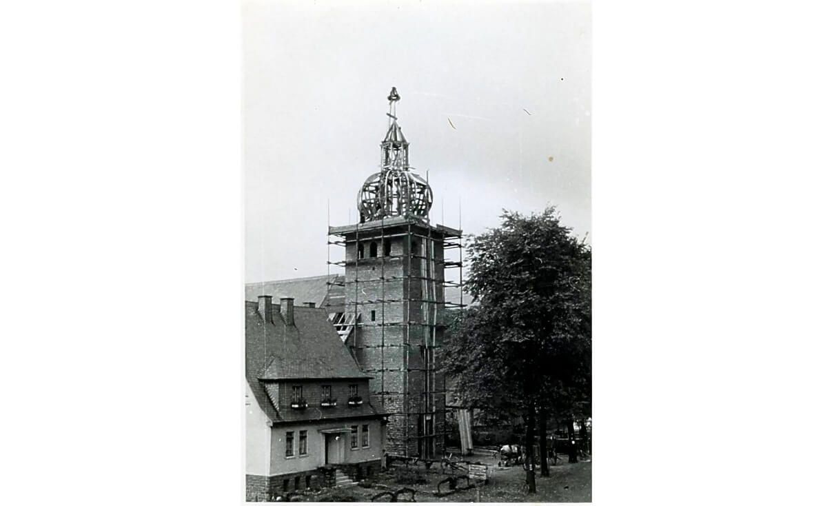 Kirche in Rönkhausen beim Richtfest 1939